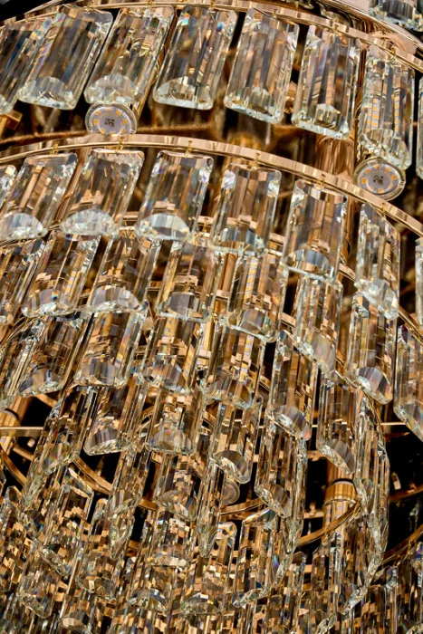 Потолочная люстра Leon Catherine LE9017/800P GD