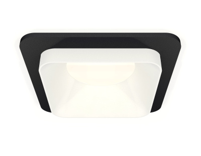 Комплект встраиваемого светильника Ambrella light XC7902001