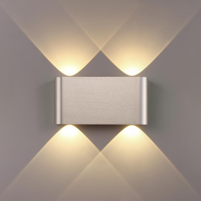 Настенный светильник Odeon Light Magnum 7106/4WL