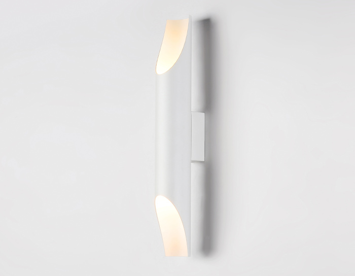 Светильник настенный со сменной лампой E27 Ambrella light TN5151