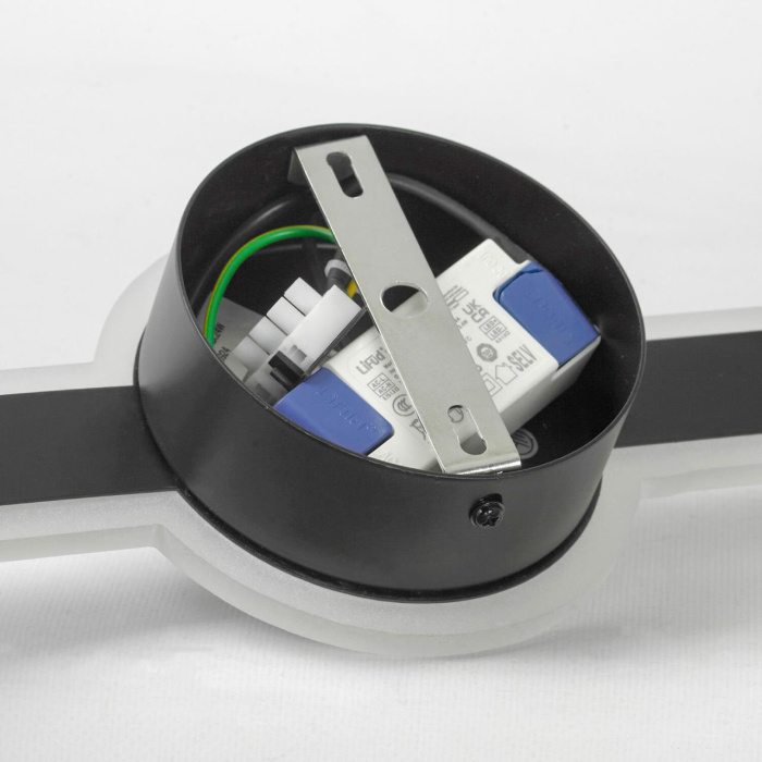 Настенный светодиодный светильник Lussole Bridgeport LSP-0924