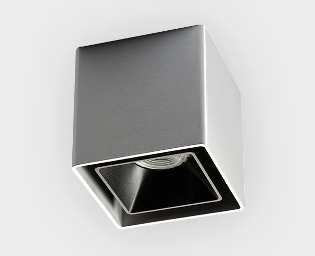 Светильник накладной Italline FASHION FX1 alu + FASHION FXR black