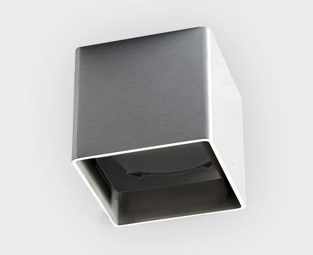 Светильник накладной Italline FASHION FX1 alu + FASHION FXR black