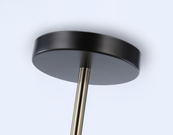 Потолочный светильник со сменной лампой Ambrella light TR8225