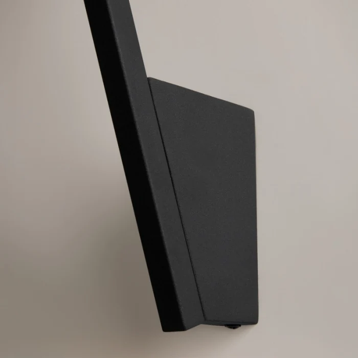 Бра Maytoni MOD175WL-01B