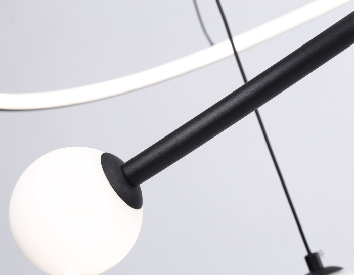 Подвесной светодиодный светильник с пультом управления Ambrella light FL66303