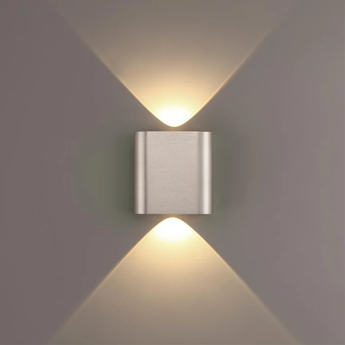 Настенный светильник Odeon Light Magnum 7106/2WL