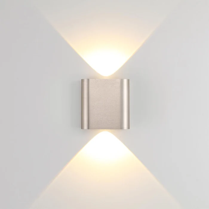 Настенный светильник Odeon Light Magnum 7106/2WL