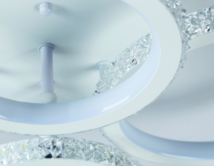 Потолочный светодиодный светильник с RGB подсветкой и пультом Ambrella light FA9524