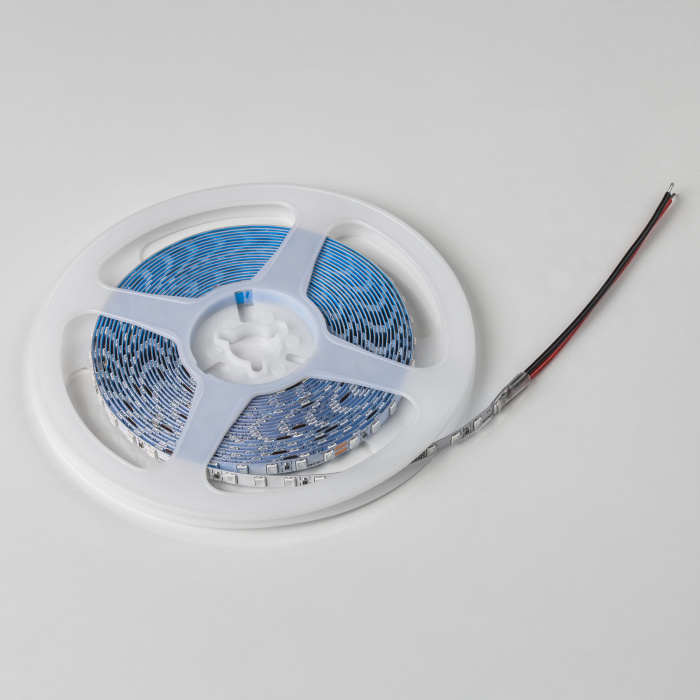 Лента цветного свечения 24V, красный 420511