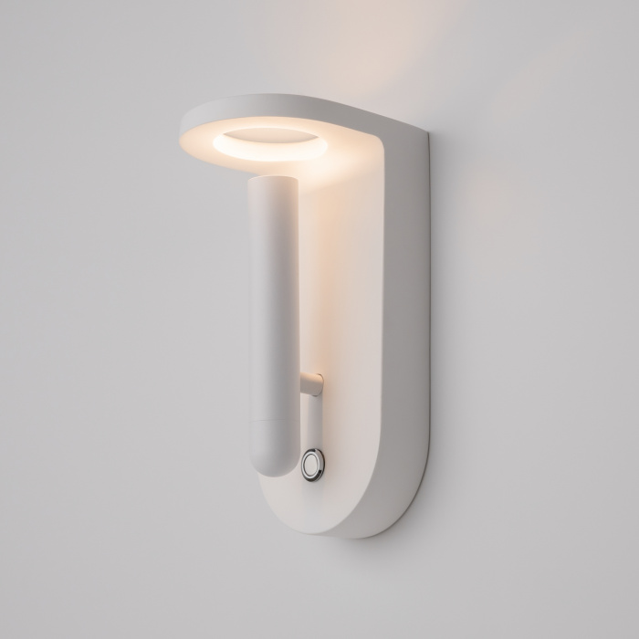 Настенный светильник Maytoni Synergy C034WL-L5W3K