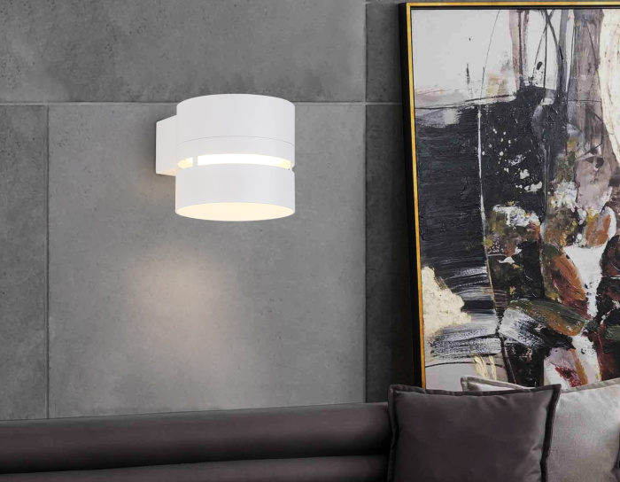 Светильник настенный с выключателем и сменной лампой GX53 Ambrella light TN71071