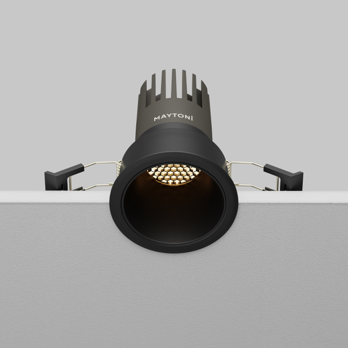 Встраиваемый светильник Maytoni Dip DL116-10W-3K-B