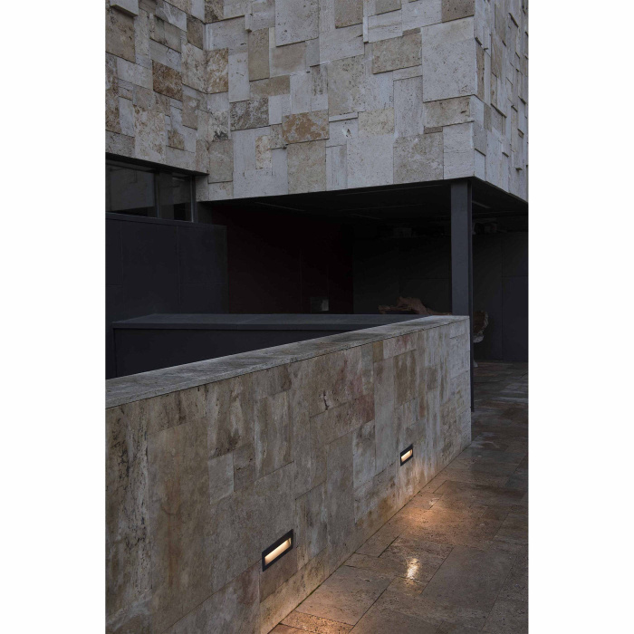 Встраиваемый светильник NAT LED grey recessed lamp