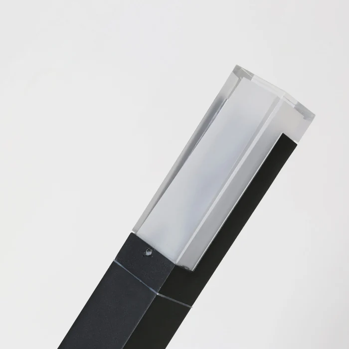 Садово-парковый светильник Favourite 2861-1F