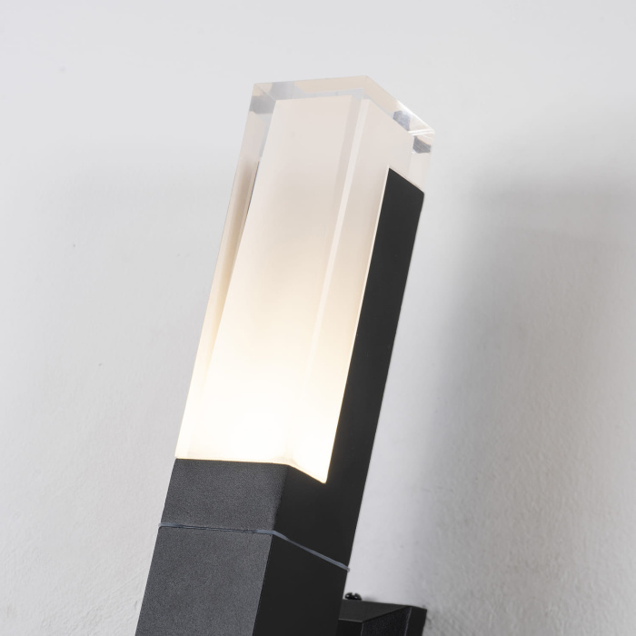 Светильник настенный Favourite 2861-1W