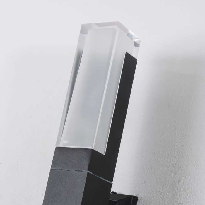 Светильник настенный Favourite 2861-1W