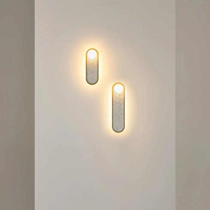 Настенный светильник Maytoni Perlamour MOD473WL-L25BSK