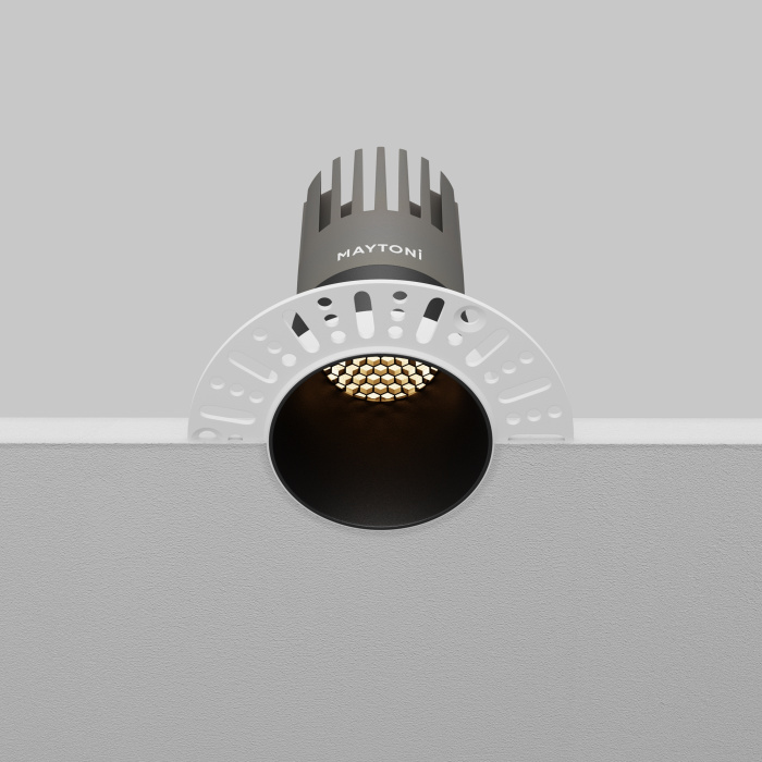 Встраиваемый светильник Maytoni Dip DL120-10W-3K-TRS-B