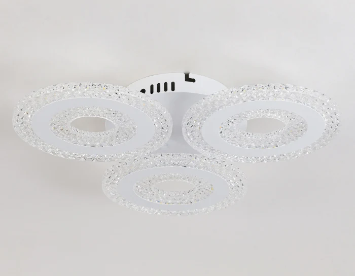 Потолочный светодиодный светильник с пультом Ambrella light FA4001