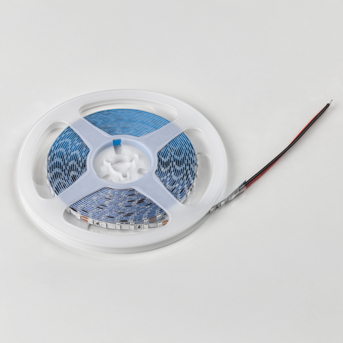 Лента цветного свечения 24V, синий 420515