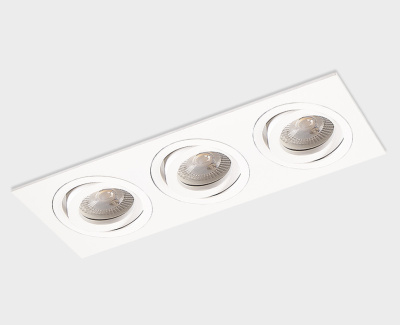 Встраиваемый светильник Italline SAG303-4 white/white