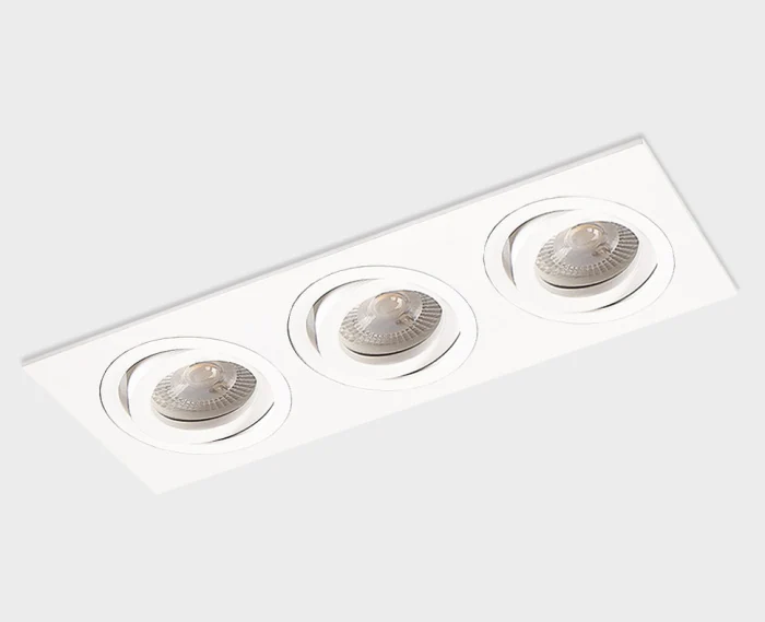 Встраиваемый светильник Italline SAG303-4 white/white