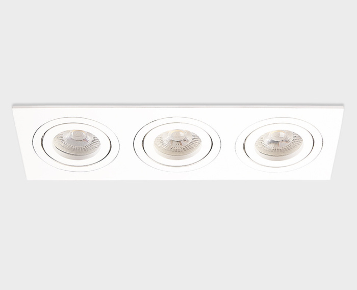 Встраиваемый светильник Italline SAG303-4 white/white