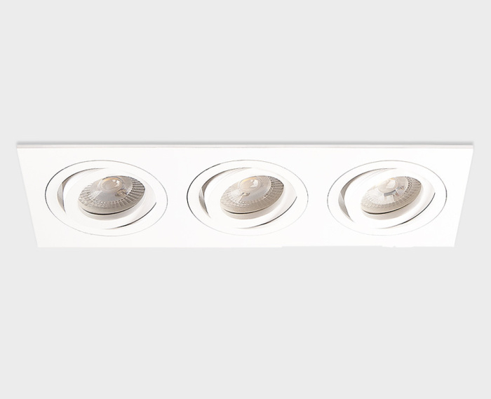 Встраиваемый светильник Italline SAG303-4 white/white