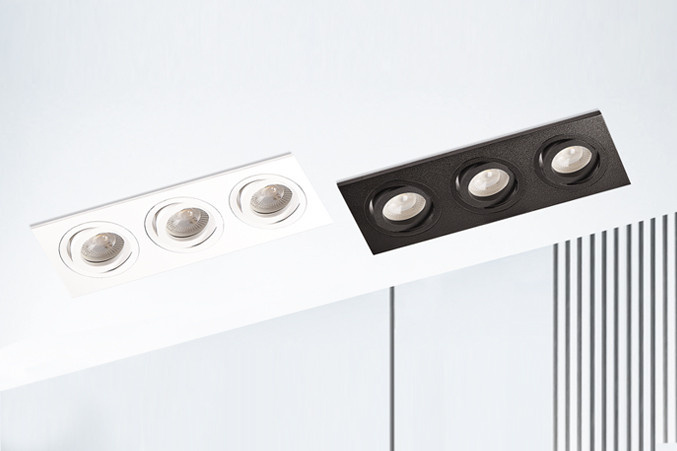 Встраиваемый светильник Italline SAG303-4 white/white