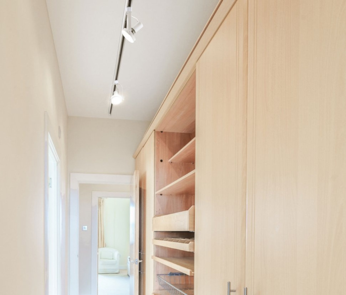 Трековый светильник Leds C4 TC-0360-BLA