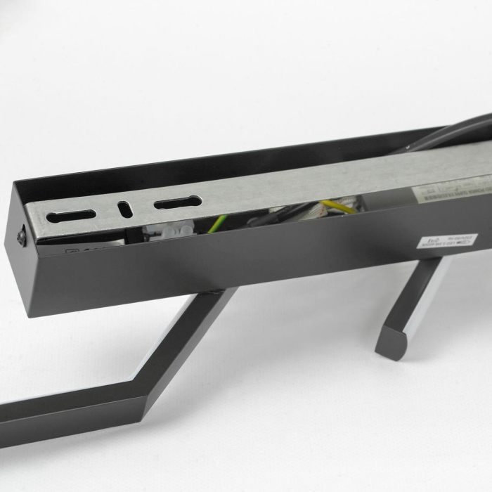 Настенный светодиодный светильник Lussole Alachua LSP-7147