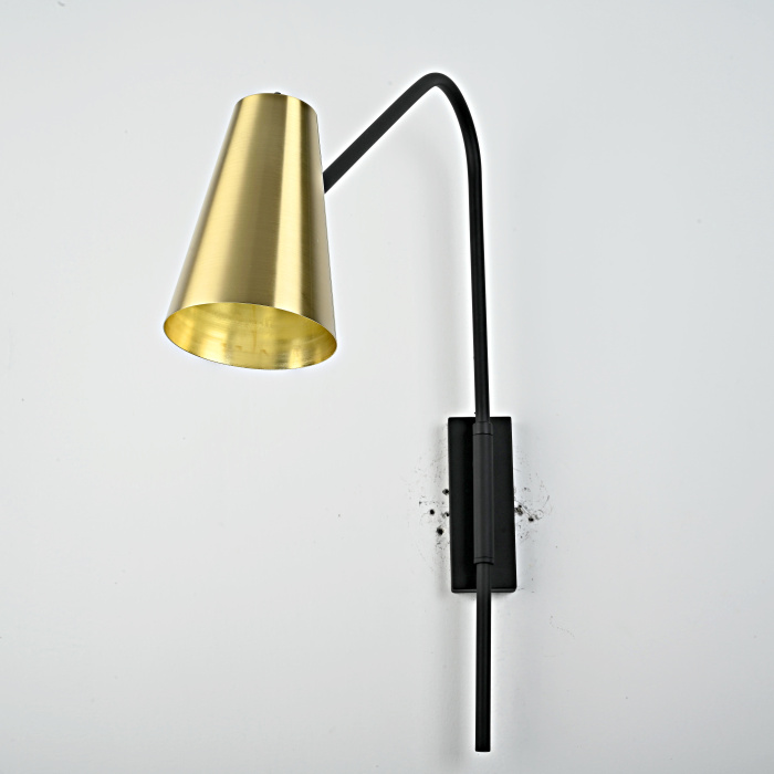 Настенный светильник VERINA Brass ImperiumLoft