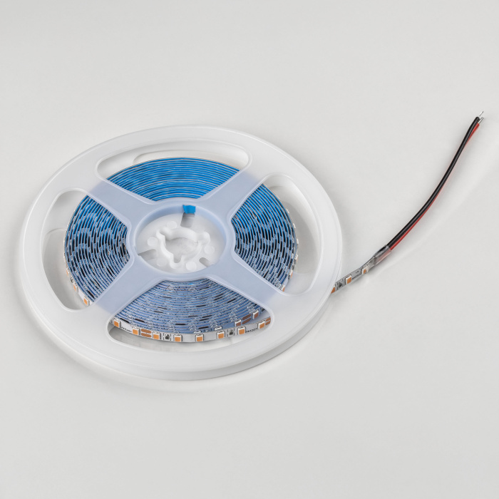 Лента цветного свечения 24V, фиолетовый 420518