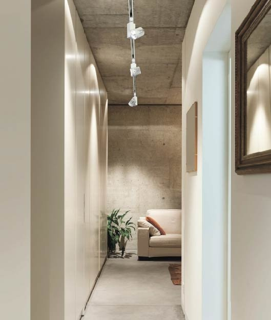 Трековый светильник Leds C4 TC-0425-BLA