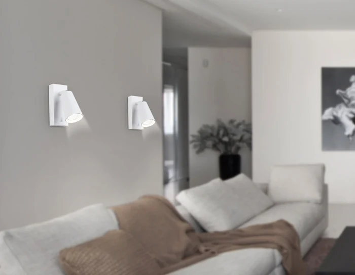 Настенный светильник с выключателем и сменной лампой GU10 Ambrella light TA13141