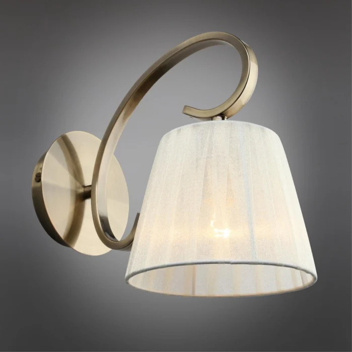 Светильник настенный Omnilux Laveno OML-56101-01