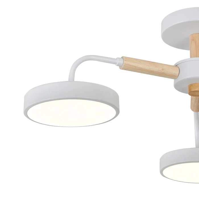 Потолочная люстра Escada Kaori 10270/3LED