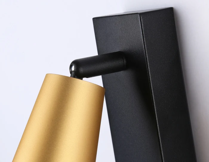 Настенный светильник с выключателем и сменной лампой GU10 Ambrella light TA13142