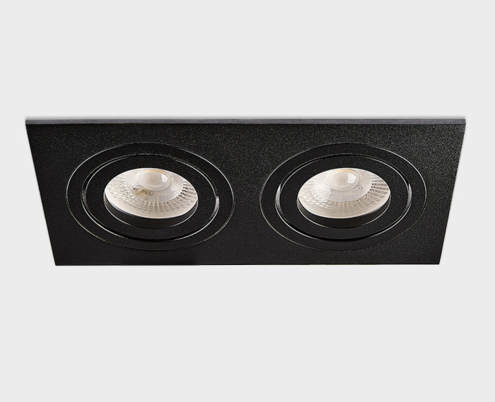 Встраиваемый светильник Italline SAG203-4 black/black