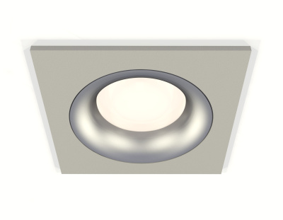 Комплект встраиваемого светильника Ambrella light XC7633004