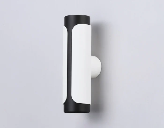 Настенный светильник со сменной лампой GU10 Ambrella light TN51614