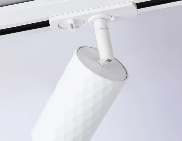 Трековый светильник со сменной лампой GU10 Ambrella light GL5131