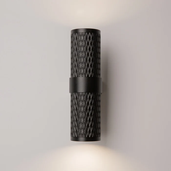 Настенный светильник Maytoni Focus Design C069WL-02B