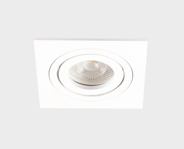 Встраиваемый светильник ITALLINE SAG103-4 white/white