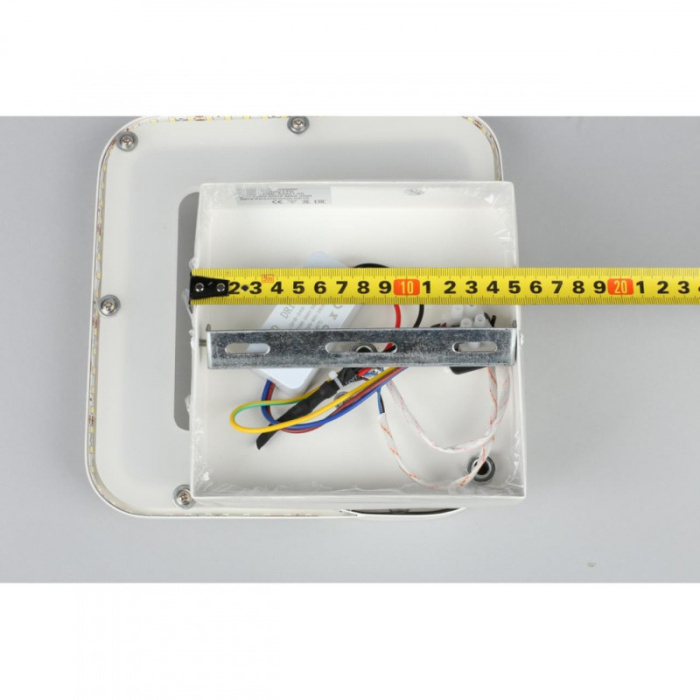 Светильник настенный Omnilux Aversa OML-02921-20