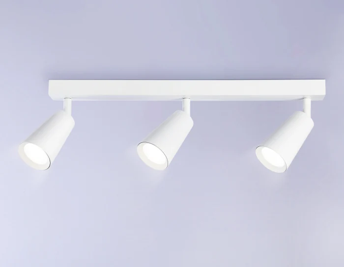 Накладной поворотный спот со сменной лампой GU10 Ambrella light TA13148