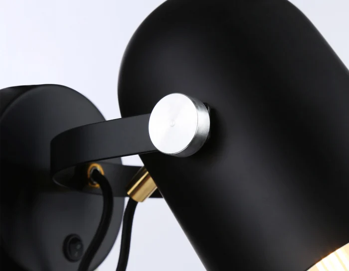 Накладной спот с выключателем в стиле лофт Ambrella light TR8204