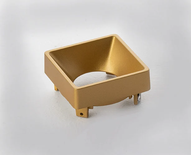 Светильник потолочный ITALLINE FASHION FX2 white + FASHION FXR gold - 2шт.