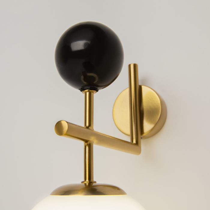 Бра Maytoni Museo MOD436WL-01BS